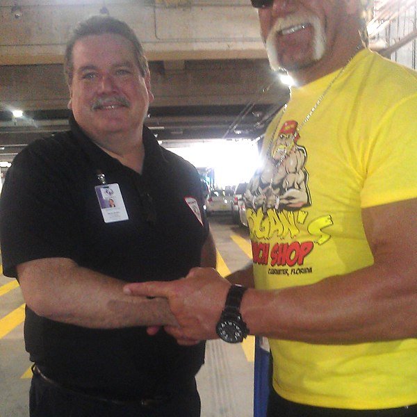 Kevin Jordan of American Central Force on protection detail with Hulk Hogan